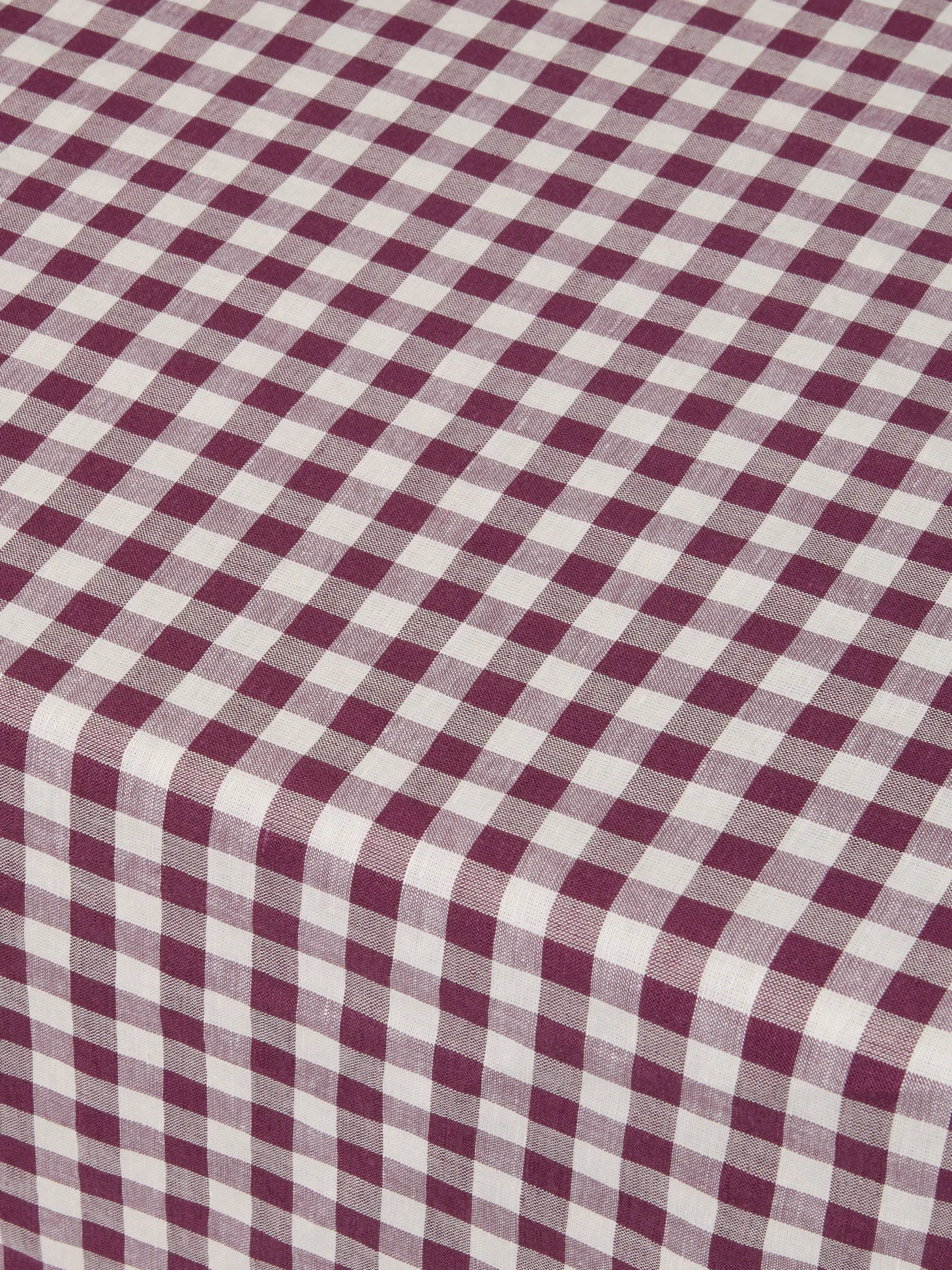 Berry Gingham Linen Blend Tablecloth
