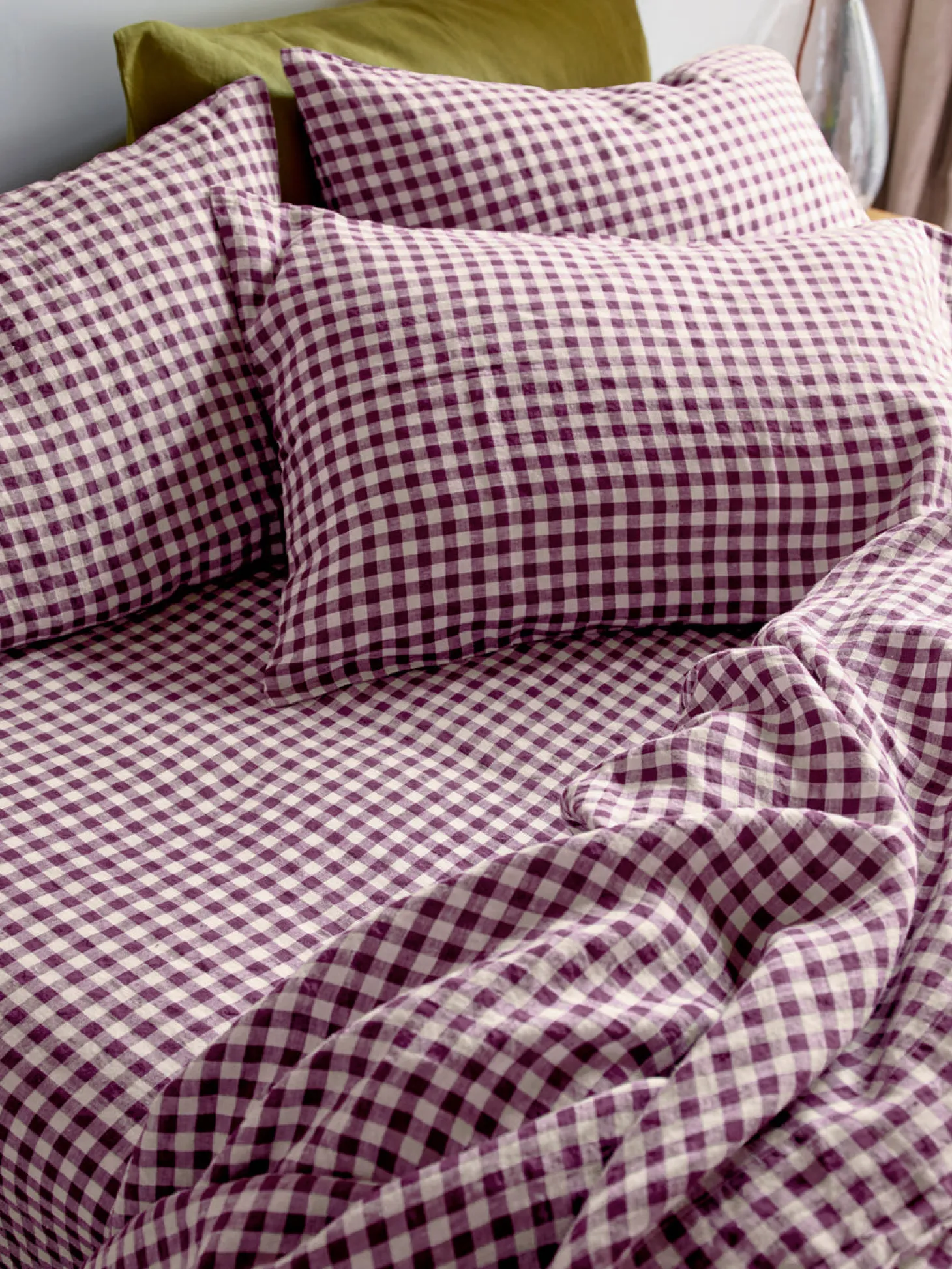 Berry Gingham 100% Linen Fitted Sheet