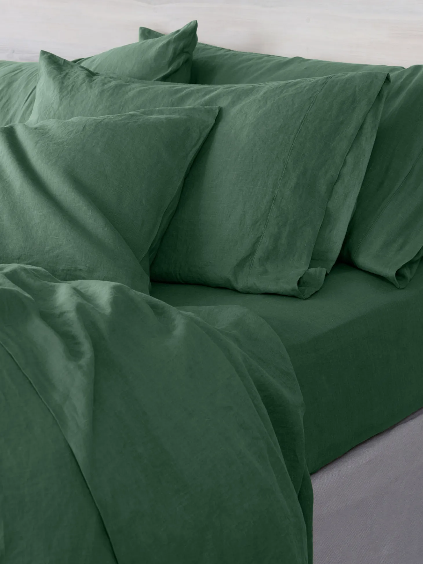 Elm Green Linen Blend Fitted Sheet