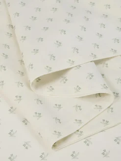 Mellow Green Martha Floral Linen Blend Table Runner