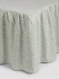 Mellow Green Standen Cotton Valance