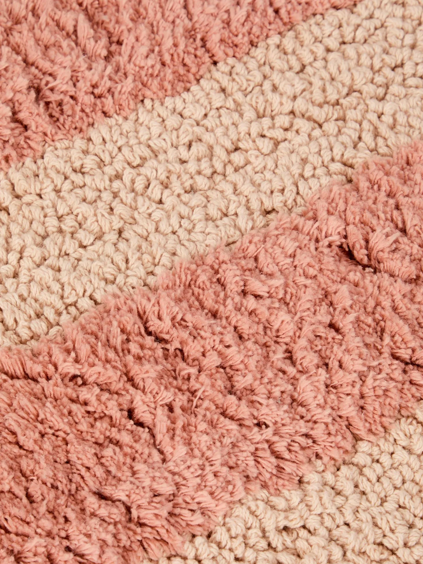 Sand Shell Pembroke Stripe Cotton Bath Mat